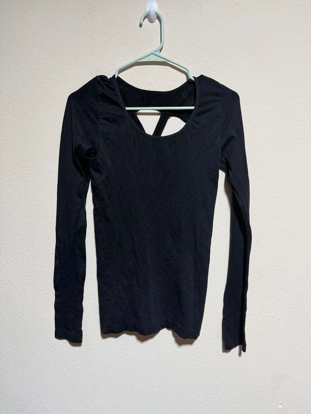 Phat Buddha Women's Black Long Sleeve Cutout Back Top Size XS